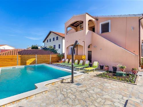 Holiday apartment - 4 persons -  - smiljevac 74 (44.823850, - 52204 - Liznjan