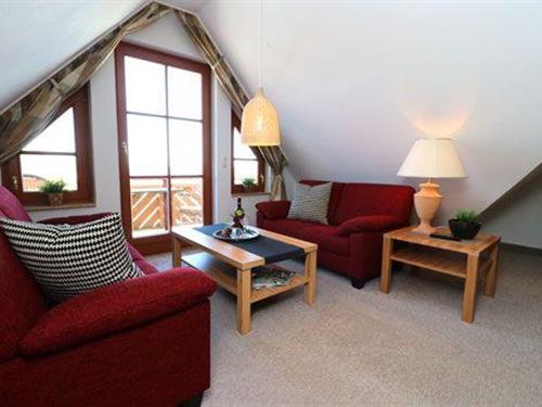 Ferielejlighed - 5 personer -  - Haus Stürbuurd / Hooghass - 18347 - Ostseebad Wustrow