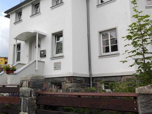 Holiday Home/Apartment - 16 persons -  - Dr.-Robert-Koch-Strasse - 98744 - Oberweißbach