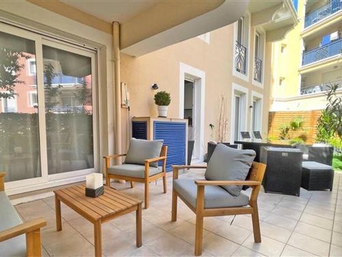 Holiday Home/Apartment - 6 persons -  - 83120 - Ste Maxime