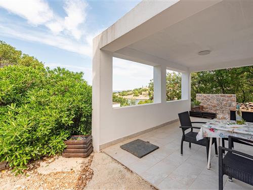 Holiday home - 5 persons -  - Baric Draga - Karlobag-Baric Draga - 53289 - Lukovo Sugarje