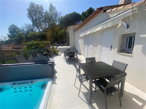 Sommerhus - 10 personer -  - Le Lavandou - 83980