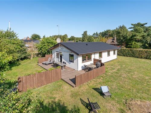 Holiday Home/Apartment - 6 persons -  - Markstien - Læsø, Vesterø - 9940 - Læsø