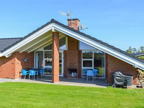 Holiday home - 5 persons -  - Kystvejen - Øster Hurup - 9560 - Hadsund