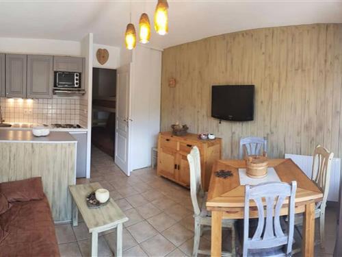 Holiday Home/Apartment - 7 persons -  - 05560 - Vars