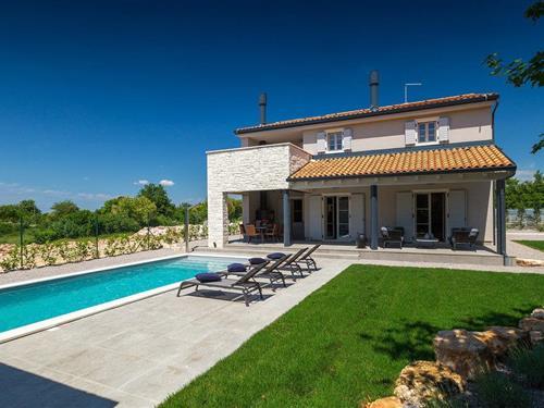 Holiday home - 8 persons -  - Karlovici - Kanfanar-Sivati - 52341 - Sivati