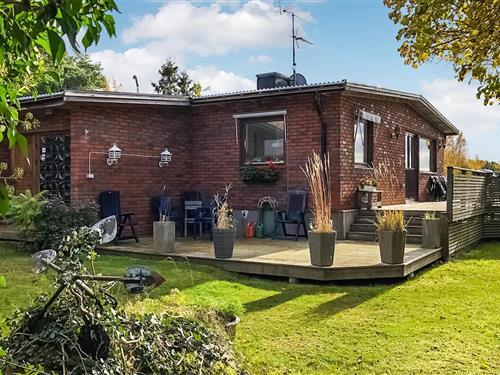 Holiday home - 8 persons -  - Storemyrsvägen - Bohuslän Orust - 472 94 - Svanesund