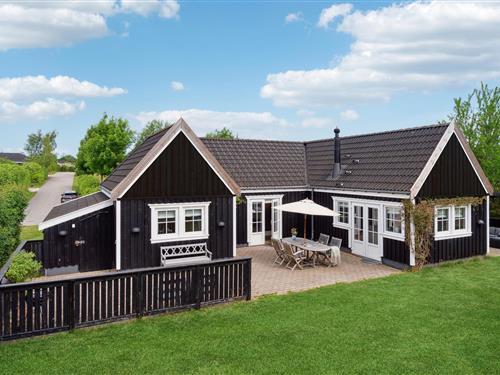Holiday home - 4 persons -  - Lundebakken - Tisvilde - 3210 - Vejby