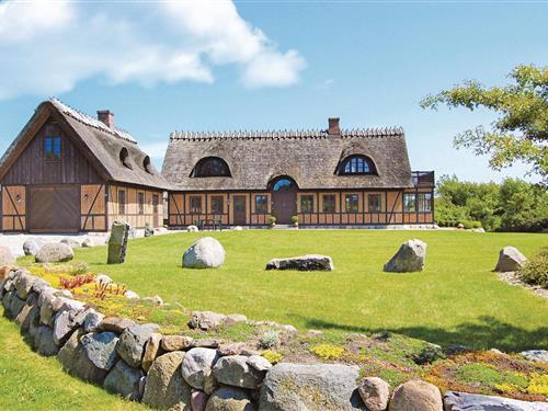 Sommerhus - 10 personer -  - Gulstavvej - 5935 - Bagenkop