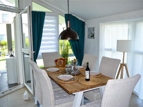 Holiday Home/Apartment - 4 persons -  - Eiderenten-Ring - 25764 - Wesselburenerkoog