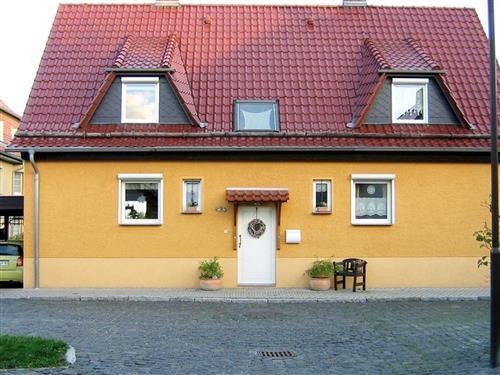 Holiday Home/Apartment - 2 persons -  - Sperlingsgasse - 06618 - Naumburg