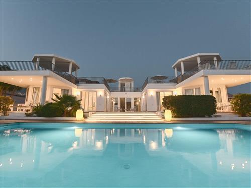 Feriehus - 26 personer -  - Armeñime - 38678