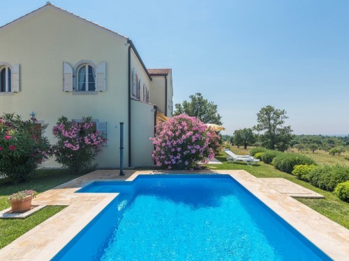 Holiday home - 5 persons -  - Stancija Benuška - 52440 - Porec