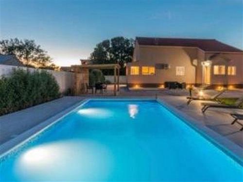 Holiday home - 6 persons -  - Osjecka - 23210 - Biograd Na Moru