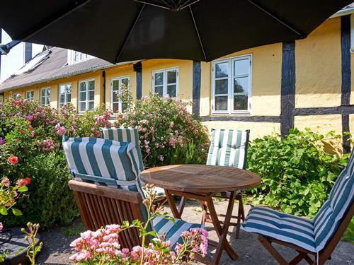 Holiday Home/Apartment - 4 persons -  - Kirkeskolevej - 3751 - Østermarie