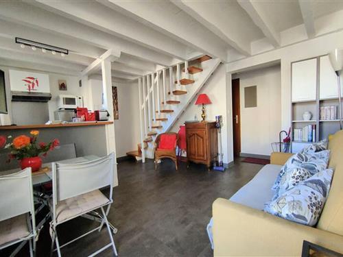 Holiday Home/Apartment - 2 persons -  - 64500 - Saint-Jean-De-Luz