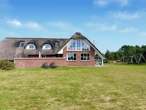 Sommerhus - 10 personer -  - Ingridsvej - 6857 - Blåvand