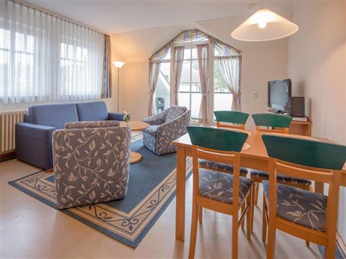 Ferienhaus - 4 Personen -  - Dollahner Straße - 18609 - Ostseebad Binz