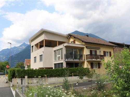 Holiday apartment - 5 persons -  - Reussstrasse - 6468 - Attinghausen