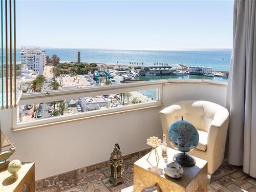 Holiday Home/Apartment - 2 persons -  - Avenida del Carmen 17 Bloque 4 Piso - 29680 - Estepona