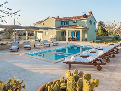 Ferienhaus - 10 Personen -  - Monsena - 52210 - Rovinj