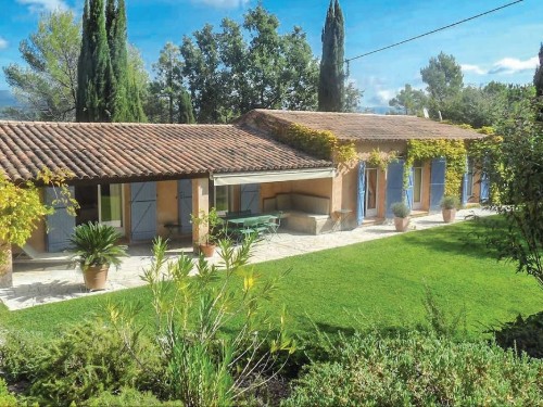 Holiday home - 6 persons -  - L'Hubac des Colles - 83440 - Tourrettes