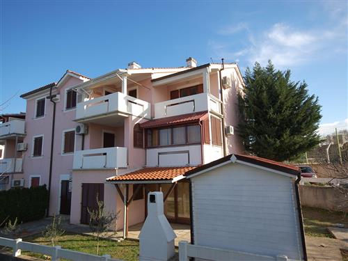 Ferielejlighed - 4 personer -  - Podvornica - 51511 - Vantacici