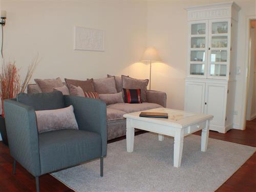 Holiday Home/Apartment - 3 persons -  - Strandpromenade - 18609 - Binz