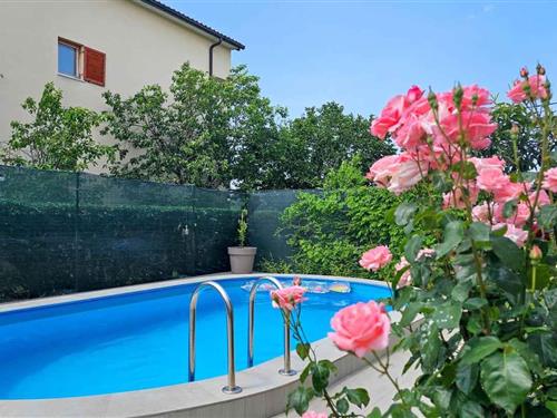 Holiday Home/Apartment - 5 persons -  - 52470 - Umag