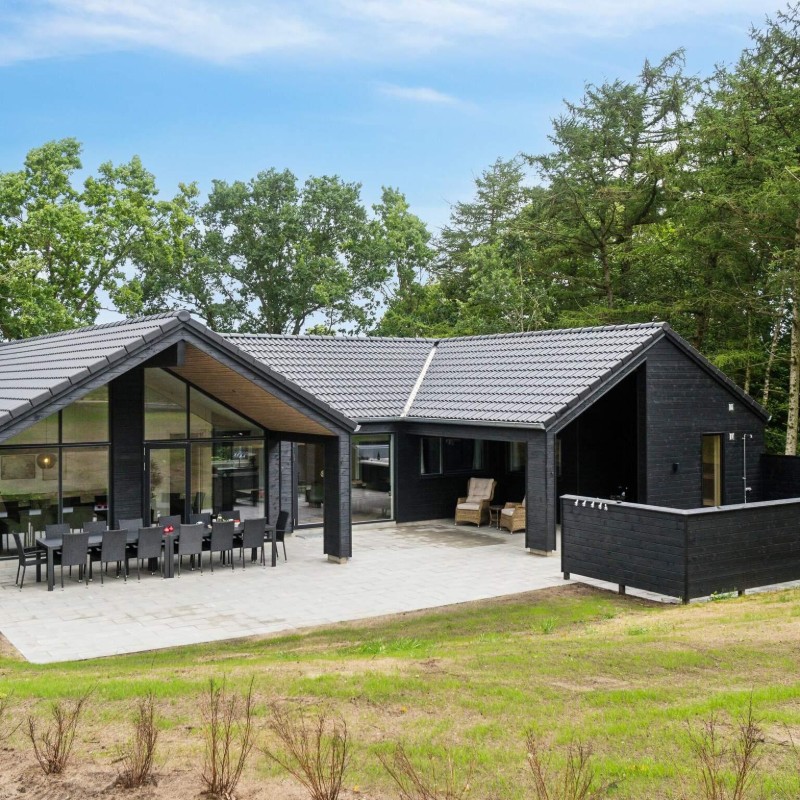 Sommerhus - 14 personer -  - Ernst Hansensvej - Ellinge Lyng - 4573 - Højby