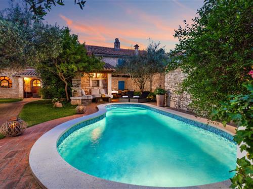 Feriehus - 10 personer -  - Krnica - 52208 - Krnica