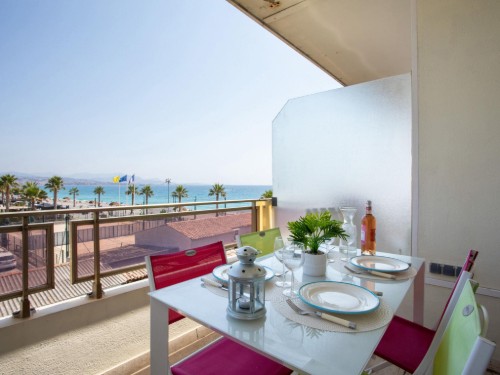 Holiday apartment - 3 persons -  - 06270 - Villeneuve-Loubet