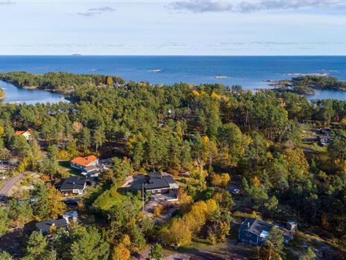 Holiday home - 8 persons -  - Röksvampsvägen - 57263 - Oskarshamn