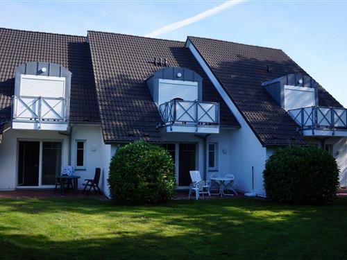 Holiday Home/Apartment - 4 persons -  - Darßer Weg - 18374 - Seeheilbad Zingst