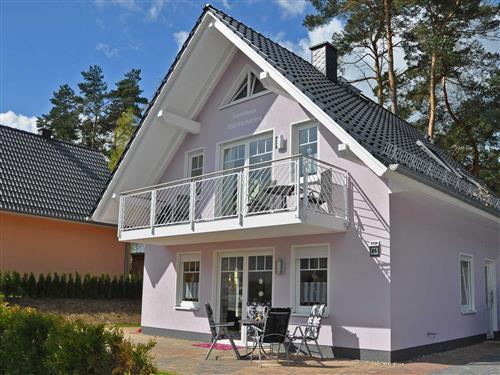 Holiday Home/Apartment - 4 persons -  - Unter den Kiefern - 17207 - Röbel-Müritz