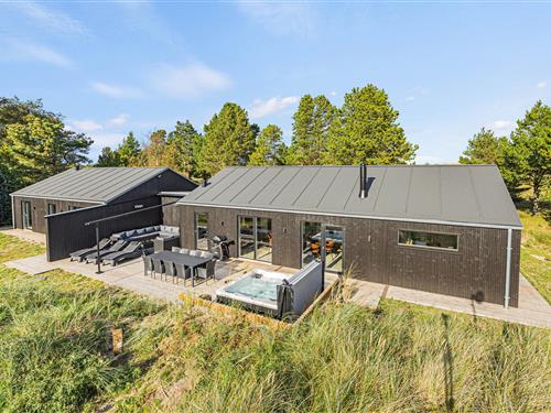 Sommerhus - 10 personer -  - Bakkedraget - 6857 - Blåvand