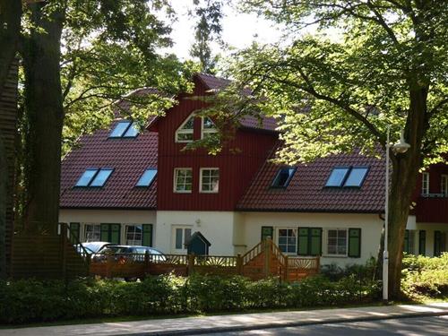 Feriehus - 4 personer -  - 18375 - Prerow