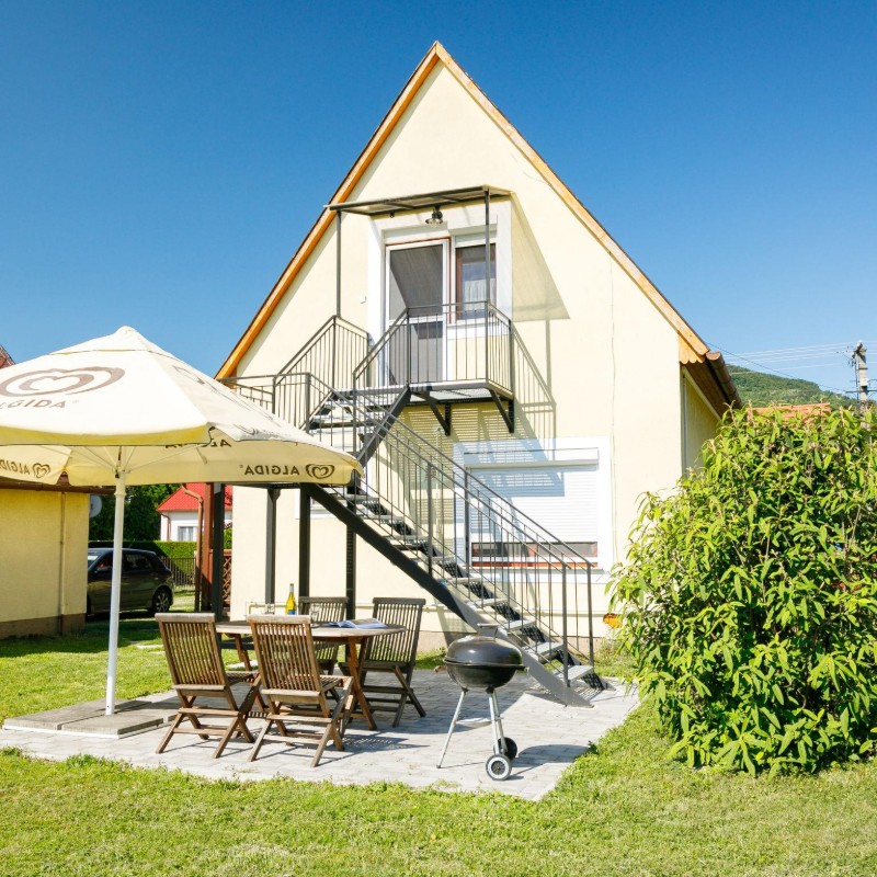 Ferielejlighed - 4 personer -  - 8261 - Badacsonytomaj