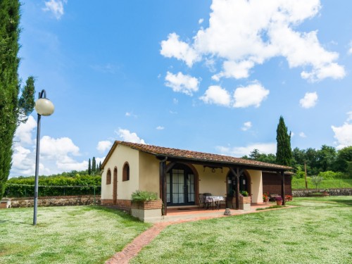 Holiday apartment - 3 persons -  - 52021 - Bucine (Ar)