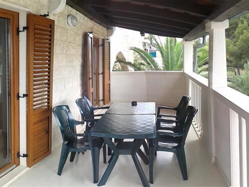 Holiday Home/Apartment - 4 persons -  - Supetar - 21400 - Supetar