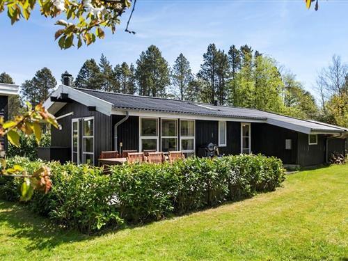 Sommerhus - 7 personer -  - Gøgevænget - Marielyst - 4872 - Idestrup