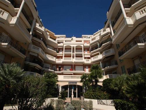 Holiday Home/Apartment - 5 persons -  - 06500 - Menton