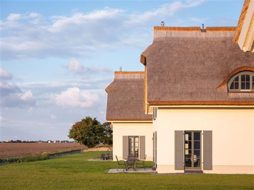 Sommerhus - 4 personer -  - Nonnevitz - 18556 - Dranske