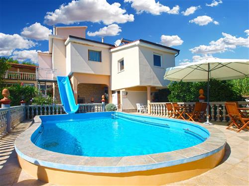 Holiday apartment - 4 persons -  - Vrcevan 41 (44.829354, - 52204 - Liznjan