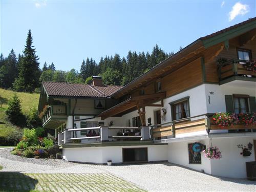 Ferienhaus - 4 Personen -  - Schmelzer Straße - 83334 - Inzell