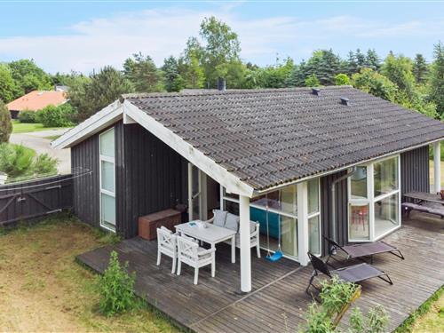 Sommerhus - 4 personer -  - Dådyrstien - Marielyst - 4873 - Væggerløse