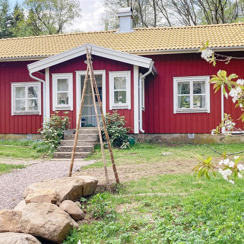  - 8 personer -  - Bjärsved lyckås - 33572 - Hestra