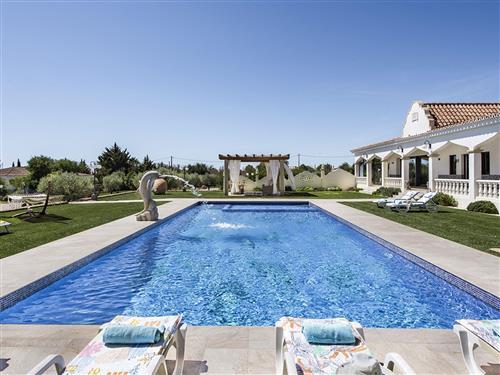 Fritidshus - 8 personer -  - Paderne - 8200-450