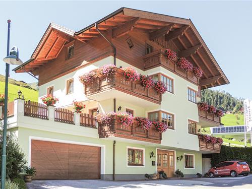 Holiday Home/Apartment - 5 persons -  - Unterbergstrasse - 5611 - Grossarl