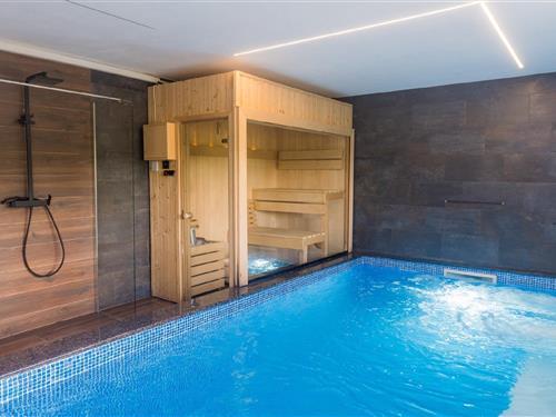 Holiday home - 8 persons -  - Gornji Šculac - 47252 - Šculac